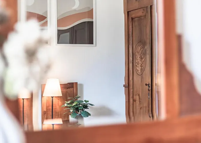 Pescallo Garden Retreat