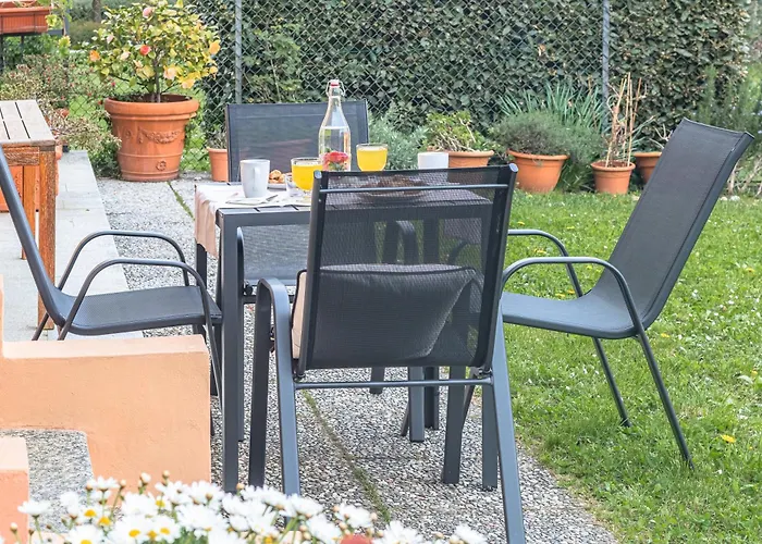 Pescallo Garden Retreat