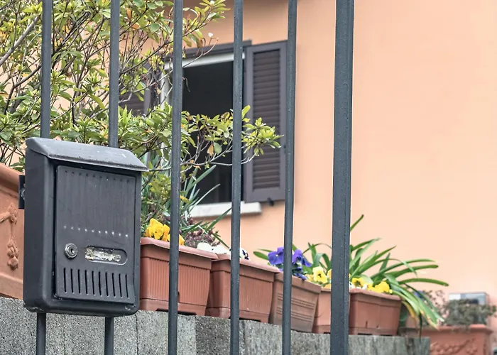 Pescallo Garden Retreat * 贝拉焦