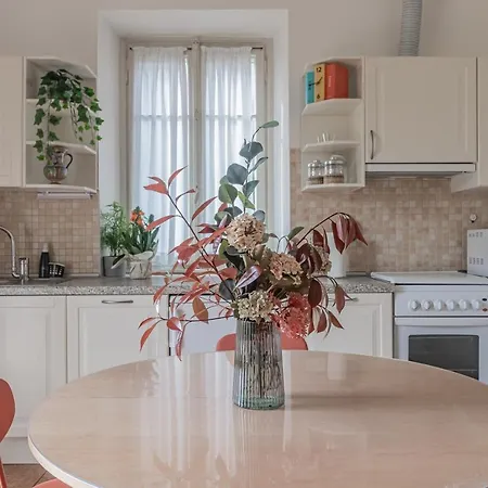 Apartment Pescallo Garden Retreat *