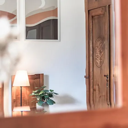 Pescallo Garden Retreat