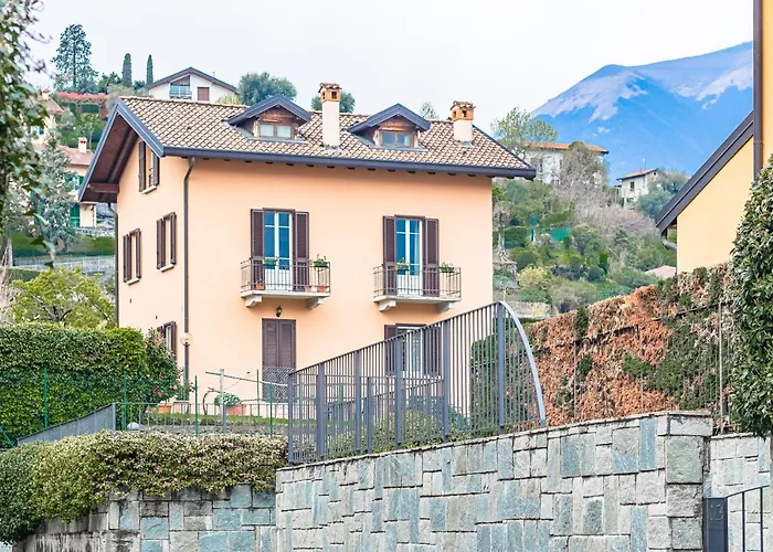 Pescallo Garden Retreat