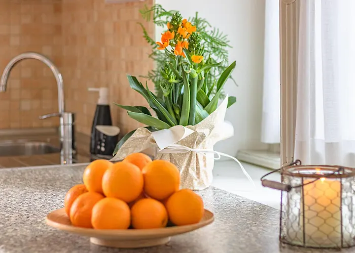 Pescallo Garden Retreat Апартаменты